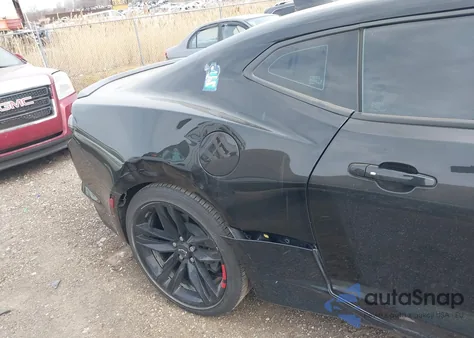 2023 Chevrolet Camaro Rwd 2Lt z USA, uszkodzony, nr VIN 1G1FD1RX6P0133885